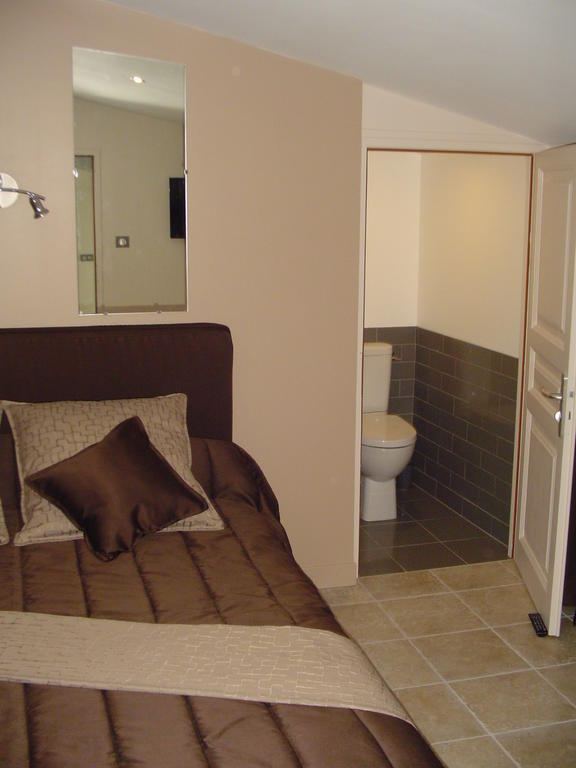 La Cabane De Pepe Emilien Bed & Breakfast Chomerac ห้อง รูปภาพ