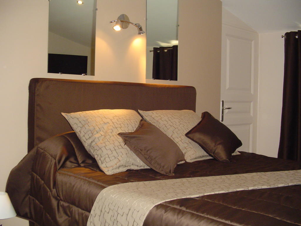 La Cabane De Pepe Emilien Bed & Breakfast Chomerac ห้อง รูปภาพ